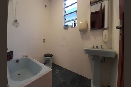 Casa à venda com 264m², 4 quartos e 5 vagas