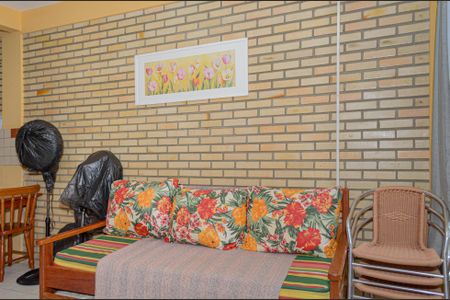 Sala de casa de condomínio para alugar com 2 quartos, 80m² em Barra da Lagoa, Florianópolis