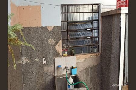 Casa à venda com 150m², 3 quartos e 2 vagas