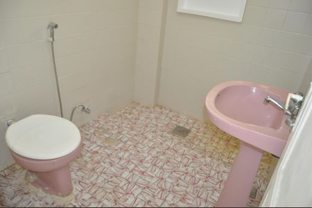 Apartamento para alugar com 50m², 2 quartos e sem vagaBanheiro