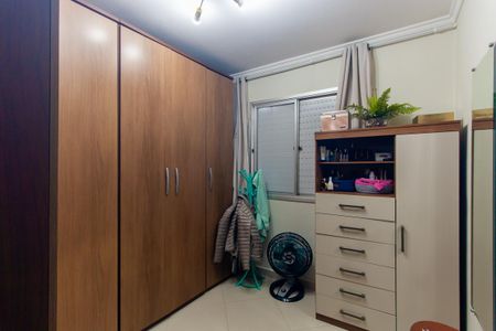 Apartamento à venda com 64m², 3 quartos e 1 vagaQuarto 2