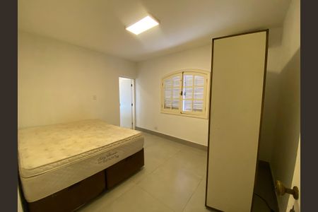 Casa à venda com 220m², 3 quartos e 2 vagas Casa à venda com 220m², 3 quartos e 2 vagasQuarto 2