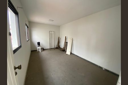 Casa à venda com 220m², 3 quartos e 2 vagas Casa à venda com 220m², 3 quartos e 2 vagasQuarto de Serviço