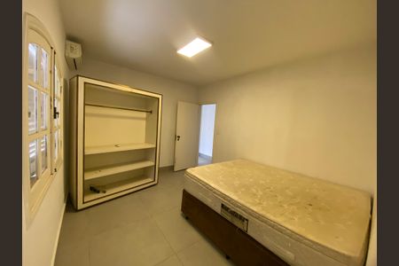 Casa à venda com 220m², 3 quartos e 2 vagas Casa à venda com 220m², 3 quartos e 2 vagasQuarto 2