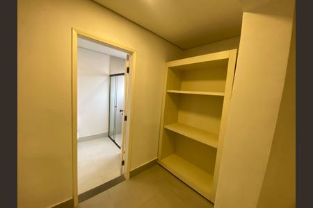 Casa à venda com 220m², 3 quartos e 2 vagas Casa à venda com 220m², 3 quartos e 2 vagasSuíte 3