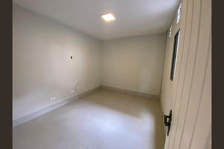 Casa à venda com 220m², 3 quartos e 2 vagas Casa à venda com 220m², 3 quartos e 2 vagasSuíte 1