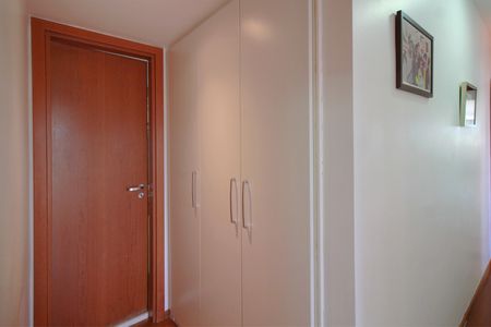 Apartamento à venda com 168m², 3 quartos e 3 vagasCorredor