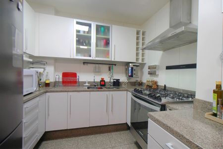 Apartamento à venda com 168m², 3 quartos e 3 vagasCozinha