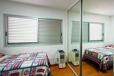 Apartamento à venda com 168m², 3 quartos e 3 vagasQuarto 