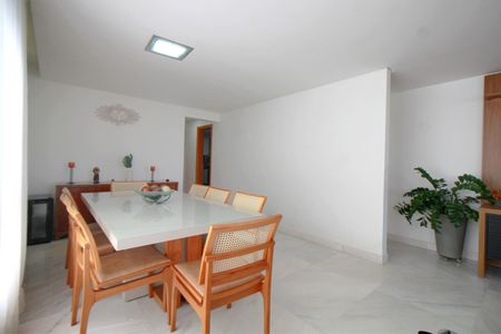 Apartamento à venda com 168m², 3 quartos e 3 vagasSala de Jantar