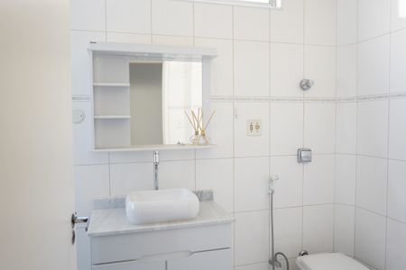 Casa à venda com 180m², 3 quartos e 3 vagasBanheiro Social