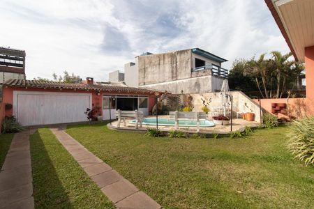 Casa para alugar com 287m², 4 quartos e 3 vagas Casa para alugar com 287m², 4 quartos e 3 vagasQuintal