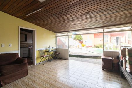 Casa para alugar com 287m², 4 quartos e 3 vagas Casa para alugar com 287m², 4 quartos e 3 vagasChurrasqueira