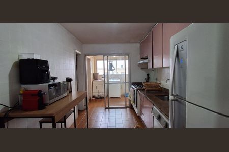 Apartamento à venda com 134m², 3 quartos e 1 vaga Apartamento à venda com 134m², 3 quartos e 1 vagaCozinha