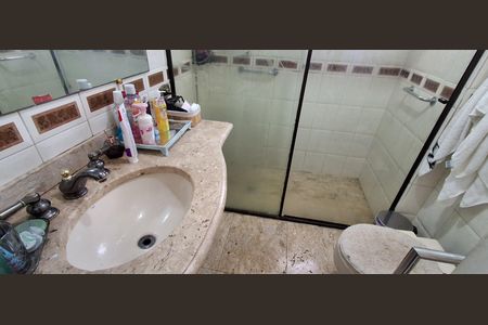 Apartamento à venda com 134m², 3 quartos e 1 vaga Apartamento à venda com 134m², 3 quartos e 1 vagaBanheiro