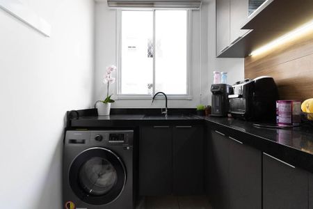 Apartamento à venda com 55m², 2 quartos e sem vaga Apartamento à venda com 55m², 2 quartos e sem vagaLavanderia