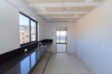 Apartamento à venda com 155m², 4 quartos e 3 vagas Apartamento à venda com 155m², 4 quartos e 3 vagasCozinha