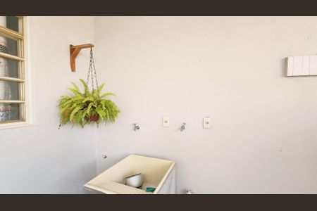 Casa para alugar com 100m², 2 quartos e 1 vaga Casa para alugar com 100m², 2 quartos e 1 vagaÁrea de Serviço