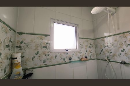 Casa para alugar com 100m², 2 quartos e 1 vaga Casa para alugar com 100m², 2 quartos e 1 vagaBanheiro da Suíte