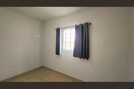 Casa para alugar com 100m², 2 quartos e 1 vaga Casa para alugar com 100m², 2 quartos e 1 vagaQuarto