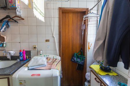 Apartamento à venda com 95m², 3 quartos e 2 vagasBanheiro de serviço