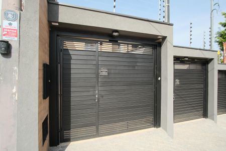 Casa à venda com 140m², 3 quartos e 3 vagasFachada