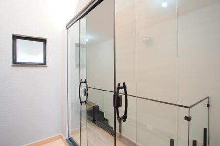 Casa à venda com 140m², 3 quartos e 3 vagasJardim interno