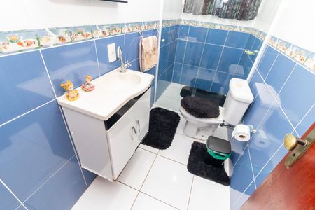 Casa para alugar com 280m², 4 quartos e 2 vagas Casa para alugar com 280m², 4 quartos e 2 vagasBanheiro Social