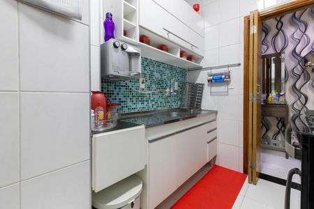 Apartamento à venda com 101m², 2 quartos e sem vagaCozinha