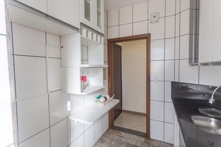 Apartamento à venda com 60m², 2 quartos e 1 vaga Apartamento à venda com 60m², 2 quartos e 1 vagaCozinha