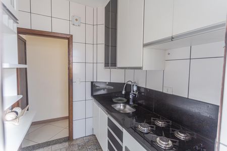 Apartamento à venda com 60m², 2 quartos e 1 vaga Apartamento à venda com 60m², 2 quartos e 1 vagaCozinha