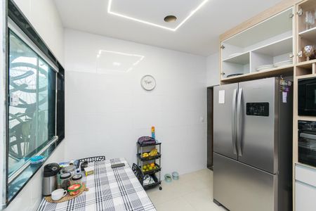 Casa à venda com 63m², 2 quartos e sem vaga Casa à venda com 63m², 2 quartos e sem vagaCozinha