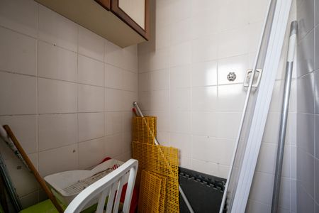 Apartamento à venda com 51m², 1 quarto e 1 vaga Apartamento à venda com 51m², 1 quarto e 1 vagaBanheiro de serviço