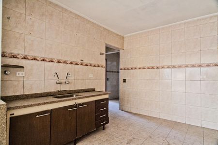 Casa para alugar com 380m², 3 quartos e 8 vagas Casa para alugar com 380m², 3 quartos e 8 vagasCozinha