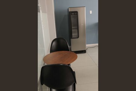 Apartamento à venda com 56m², 2 quartos e 1 vaga Apartamento à venda com 56m², 2 quartos e 1 vagaÁrea comum