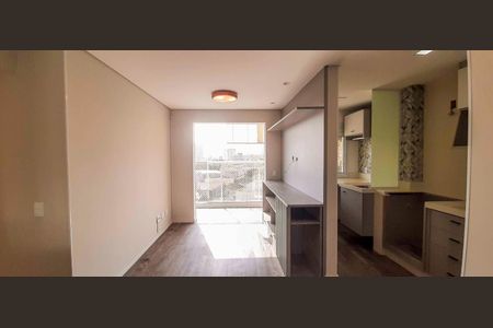 Sala de apartamento à venda com 2 quartos, 56m² em Km 18, Osasco
