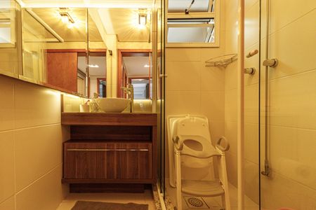 Apartamento à venda com 87m², 3 quartos e 2 vagasBanheiro Social