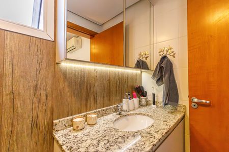 Apartamento à venda com 87m², 3 quartos e 2 vagasBanheiro da Suíte