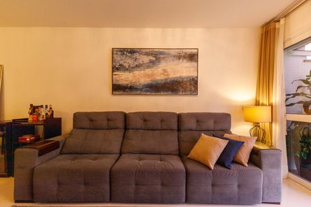 Apartamento à venda com 87m², 3 quartos e 2 vagasSala