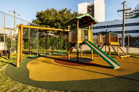 Apartamento à venda com 87m², 3 quartos e 2 vagasÁrea comum - Playground