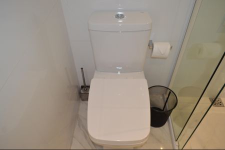 Apartamento à venda com 74m², 2 quartos e 2 vagasBanheiro