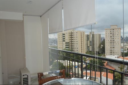 Apartamento à venda com 74m², 2 quartos e 2 vagasVaranda