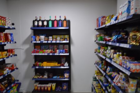 Apartamento à venda com 74m², 2 quartos e 2 vagasMini Mercado