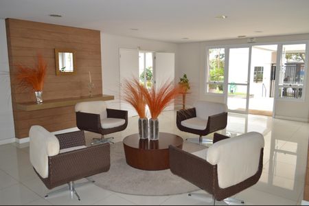 Apartamento à venda com 74m², 2 quartos e 2 vagasHall