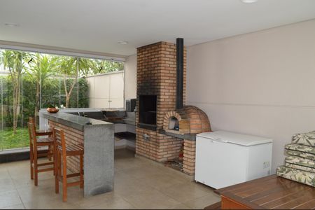 Apartamento à venda com 74m², 2 quartos e 2 vagasChurrasqueira