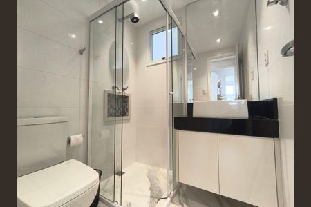 Apartamento à venda com 74m², 2 quartos e 2 vagas Apartamento à venda com 74m², 2 quartos e 2 vagasBanheiro