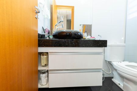 Apartamento à venda com 198m², 3 quartos e 3 vagasBanheiro 2