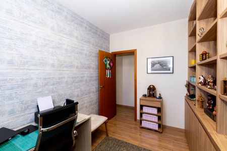 Apartamento à venda com 198m², 3 quartos e 3 vagasQuarto 1
