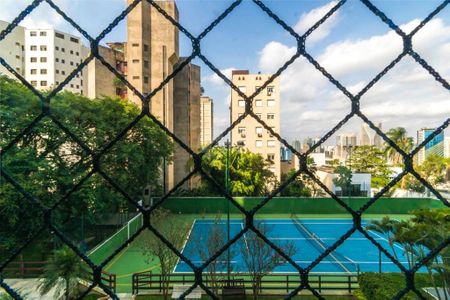 Apartamento à venda com 261m², 4 quartos e 4 vagas