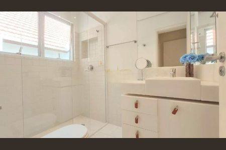 Casa à venda com 476m², 5 quartos e 4 vagas